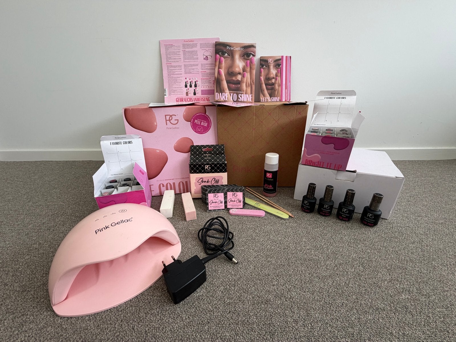 Pink Gellac UV lamp met veel kleuren gel lak, Ophalen of Verzenden, Gebruikt, Overige typen