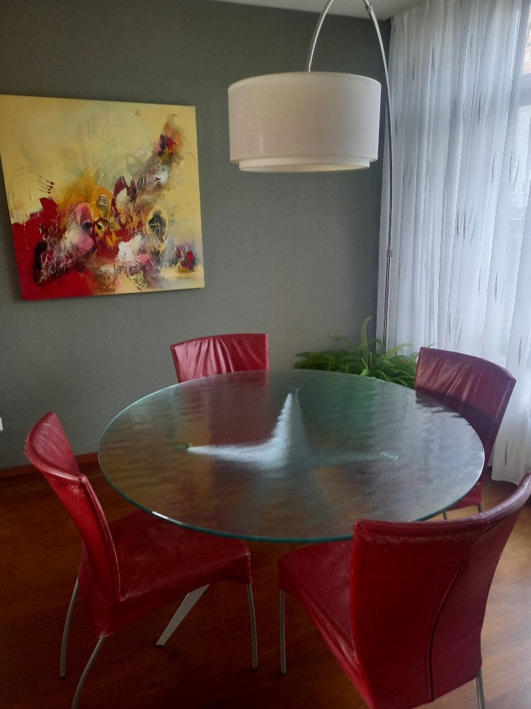 Eetkamertafel en 4 eetkamerstoelen, Ophalen, Gebruikt, Glas, Rond