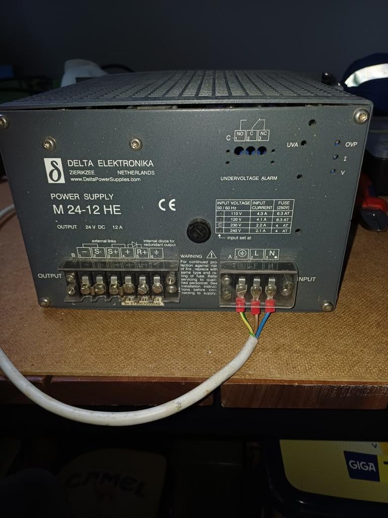 24 volt Delta voeding., Telecommunicatie, Ophalen of Verzenden