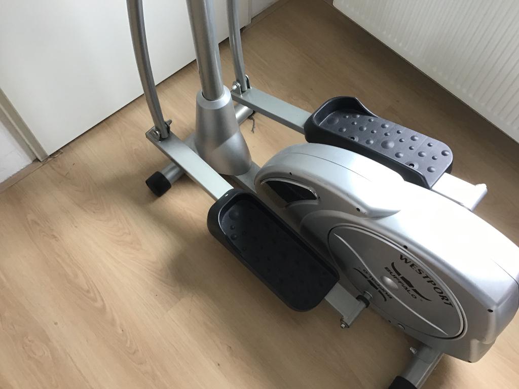 Crosstrainer, Sport en Fitness, Ophalen, Gebruikt, Benen, Crosstrainer