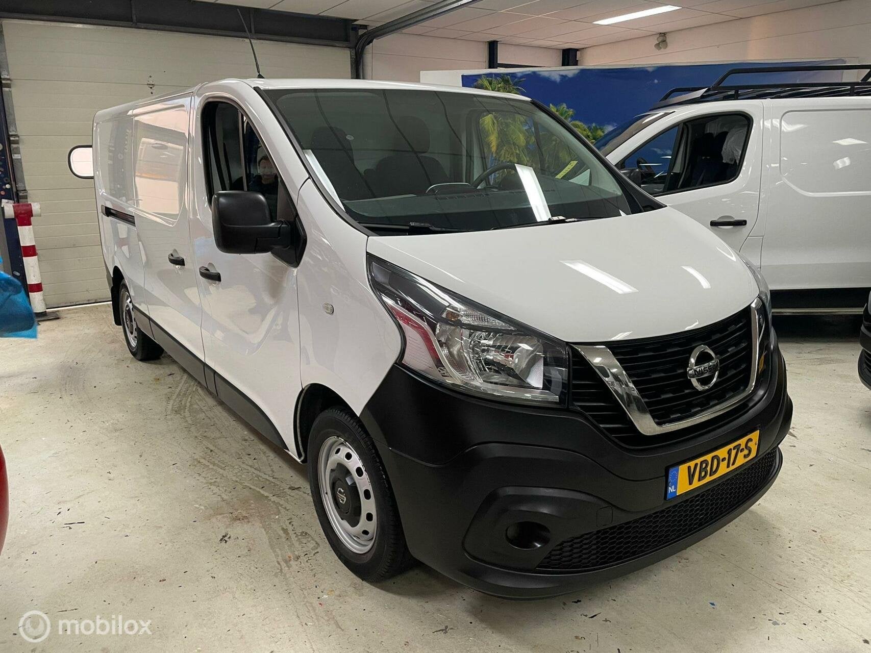 Nissan NV300 1.6 dCi 125 L2H1 Airco Cruise Navi., 125 pk, Gebruikt, Euro 6, 4 cilinders
