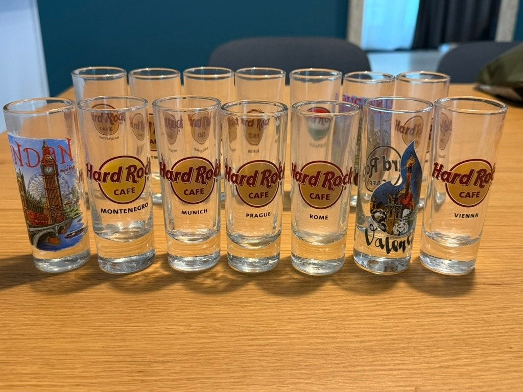 14x Hard Rock Cafe Shot Glasses Europe – Collector Set, Ophalen, Nieuw, Borrel- of Shotglas