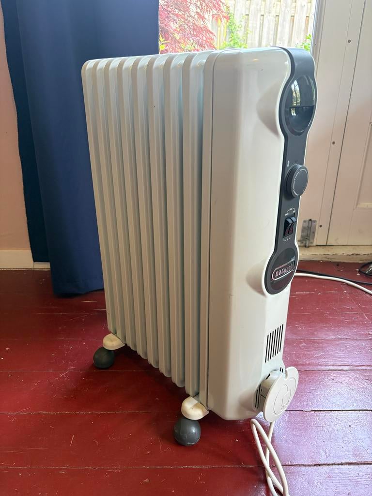 De'Longhi TRRS0920 Radiator 2000W (Nieuwprijs 125 euro), Ophalen, 30 tot 80 cm, Radiator, Minder dan 60 cm