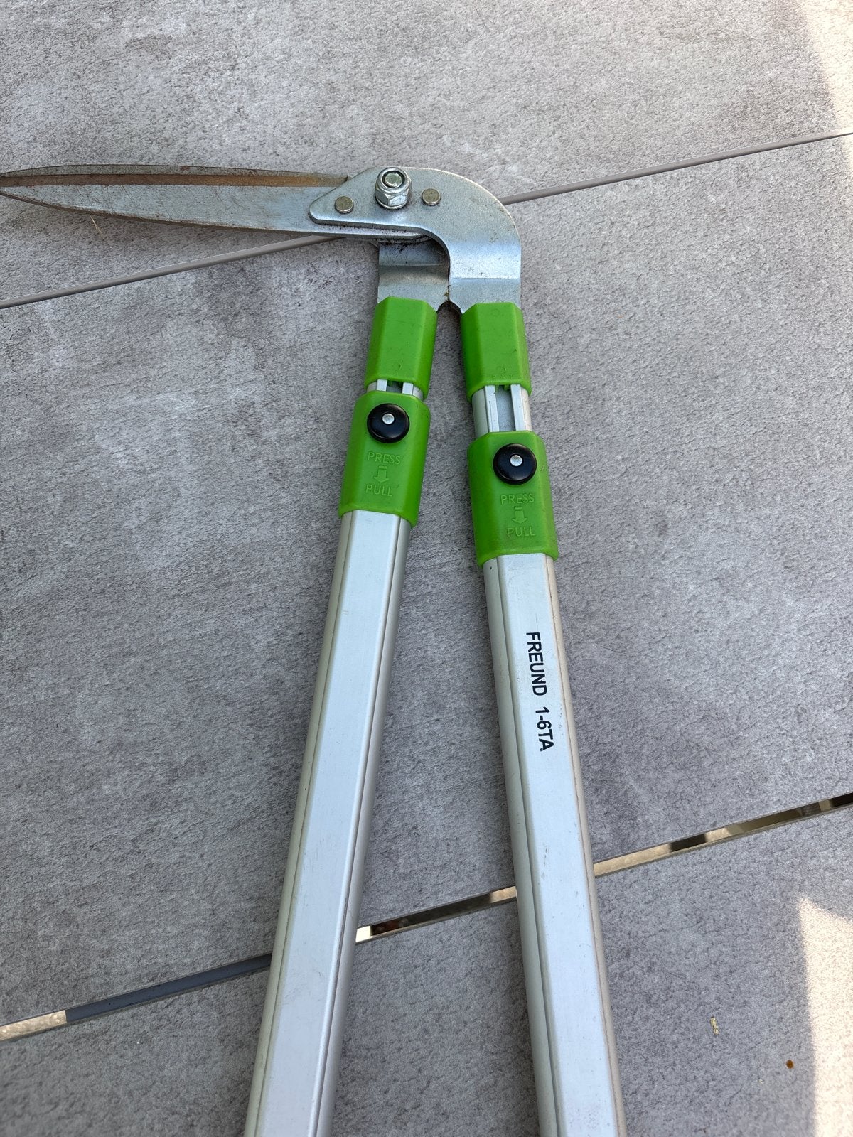 Freund L-6TA heggenschaar - Gebruikt, Ophalen, Gebruikt, Handmatig