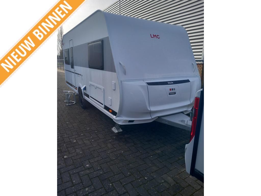 LMC Style Comfort 440 D Special Edtion 2026, Caravans en Kamperen, Caravans, Rondzit, Bedrijf, Overige typen, 4 tot 5 meter