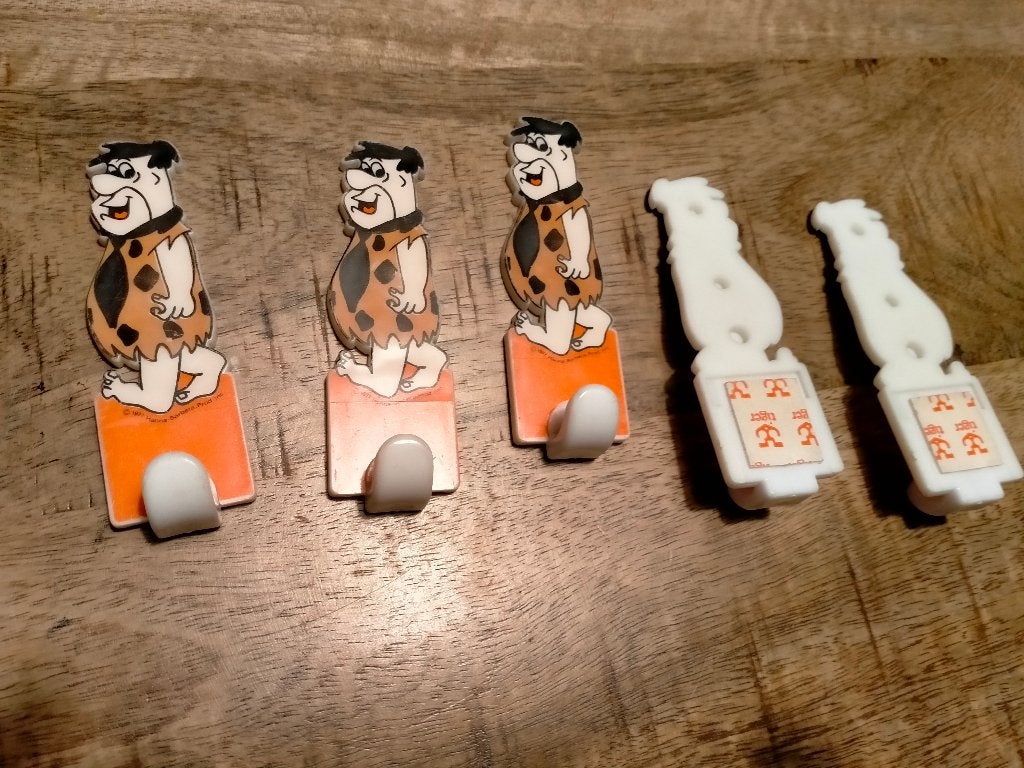 Fred Flintstone Flintstones vintage kledinghaakjes haakjes, Ophalen of Verzenden, Overige figuren, Gebruikt, Beeldje of Figuurtje
