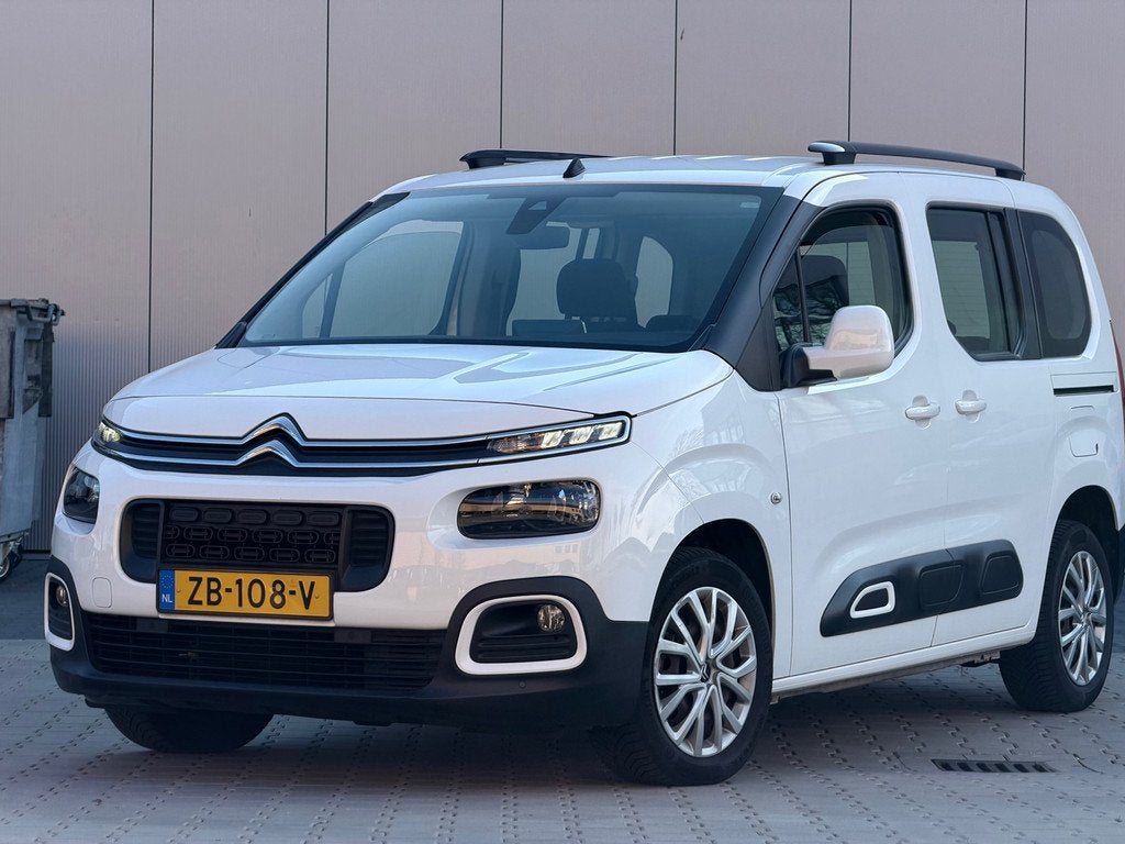 Citroen Berlingo 1.2 PureTech Feel So Good - Blanc Glacier -, Auto's, Citroën, Voorwielaandrijving, Stof, Gebruikt, 1199 cc