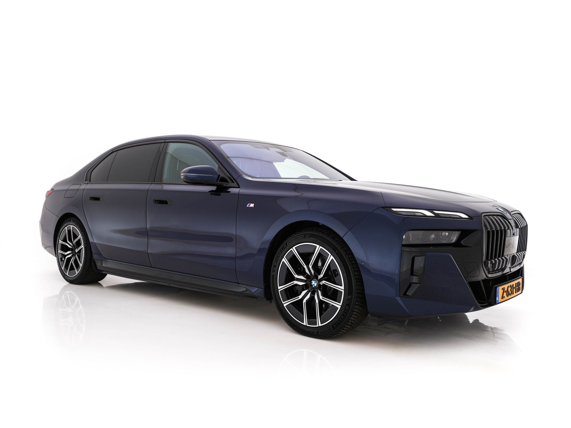 BMW i7 xDrive60 106 kWh M-Sportpack [3-Fase-11kW] {SoH-98%}, Auto's, Automaat, Gebruikt, 2000 kg, Blauw
