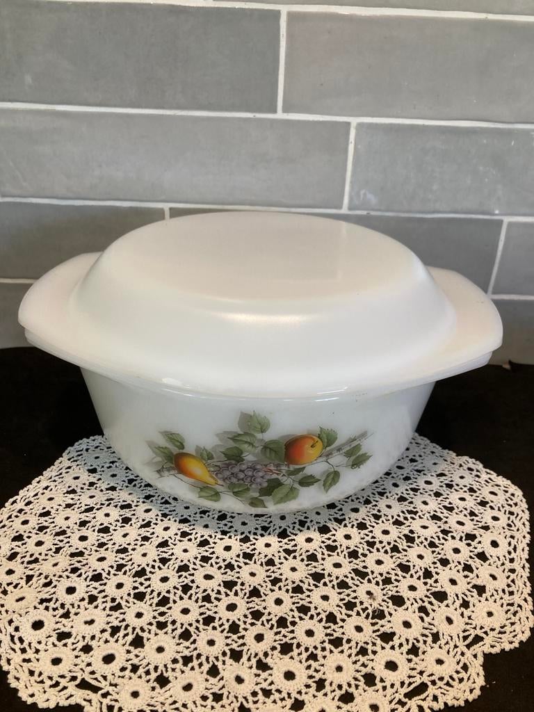 Dekschaal Arcopal fruit (030326), Huis en Inrichting, Keuken | Servies, Ophalen of Verzenden, Overige stijlen, Glas, Schaal of Schalen