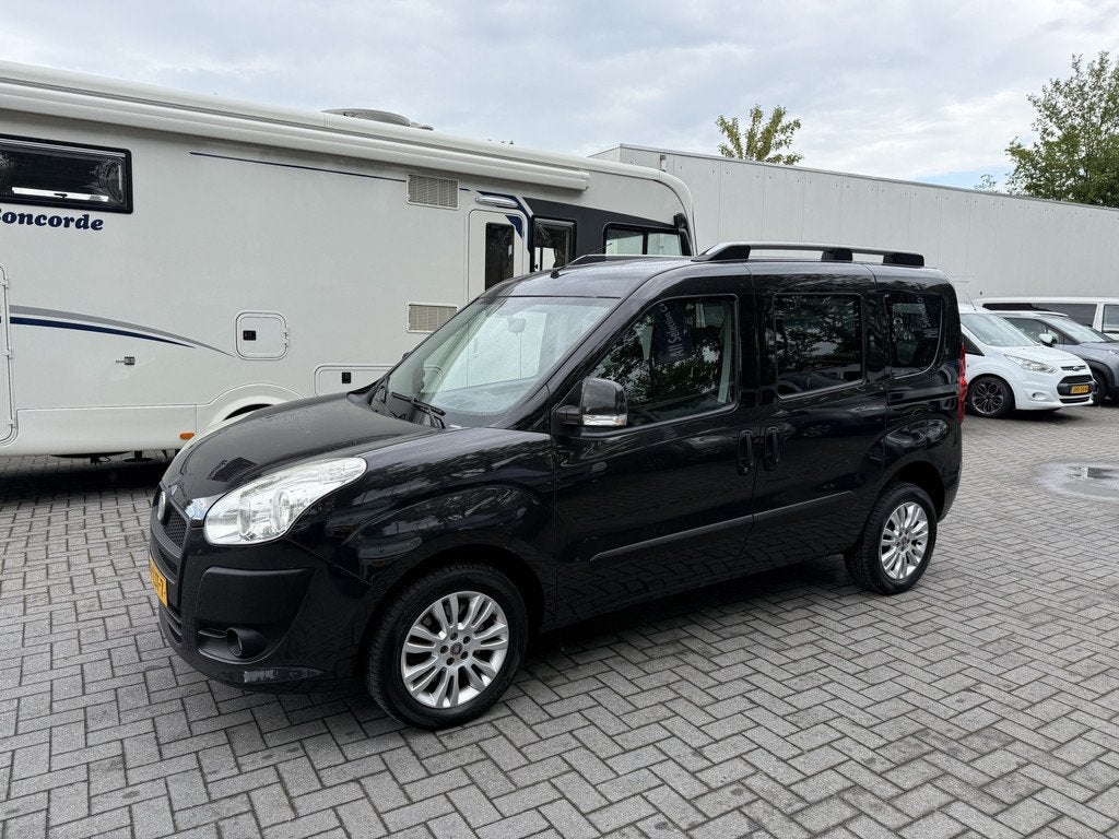 Fiat Doblò 1.4 T-Jet 120pk Emotion Rolstoelauto 3+1 - Bodem, Voorwielaandrijving, Euro 5, Gebruikt, Doblo