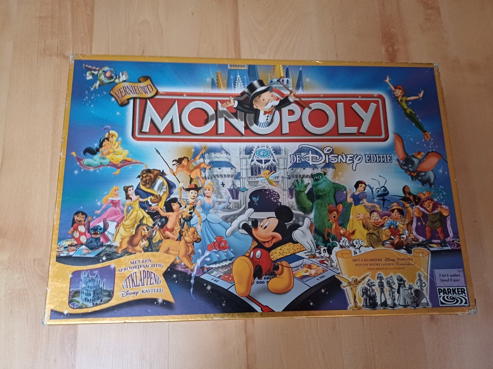 Disney Monopoly met 3D kasteel, Hobby en Vrije tijd, Drie of vier spelers, Ophalen of Verzenden, Gebruikt, Parker
