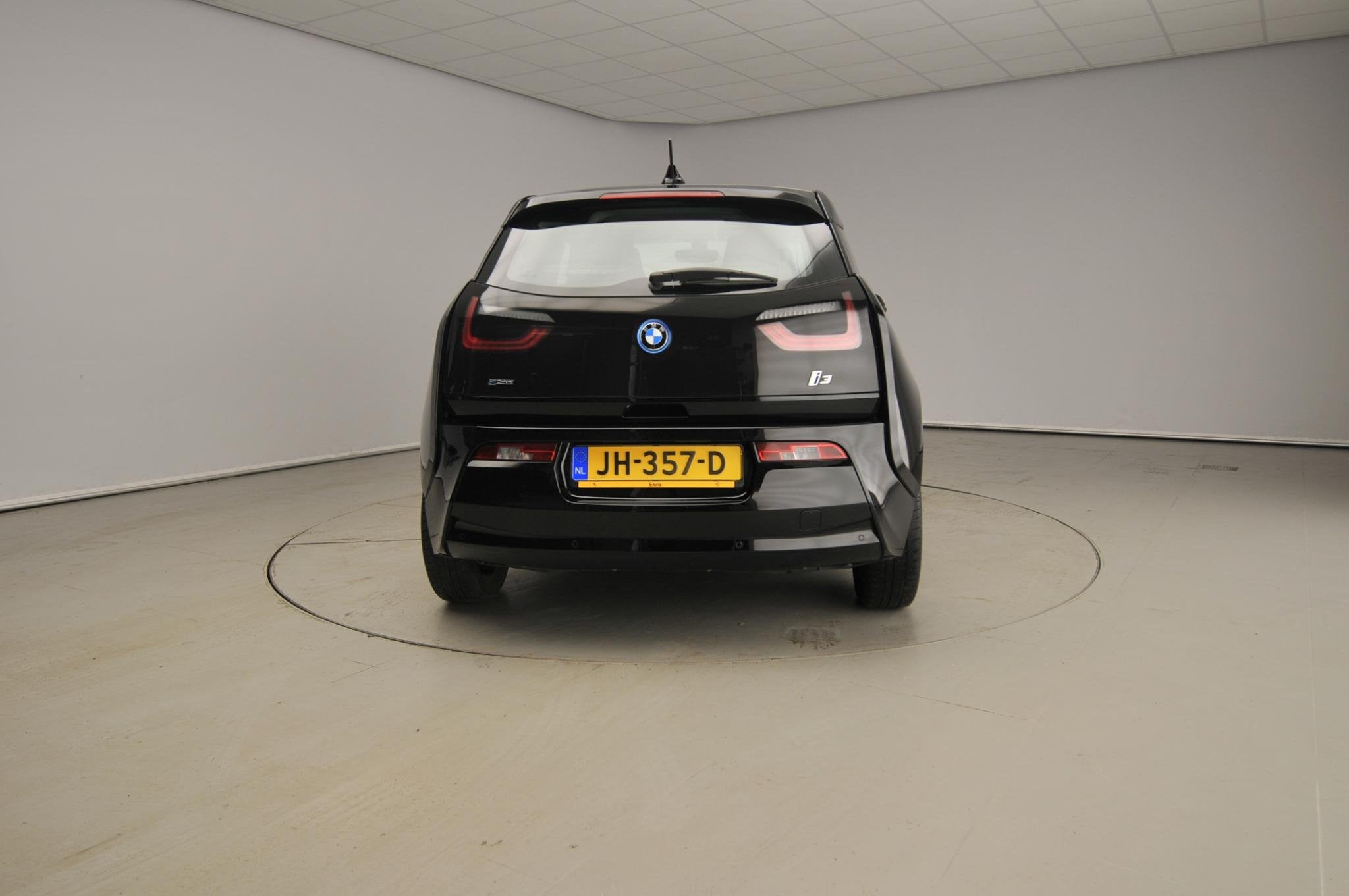 BMW i3 Comfort 22 kWh SoH 80,3% / Climate / Stoelverwarming, Auto's, Automaat, Gebruikt, 22 kWh, 4 stoelen