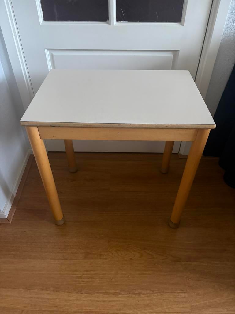 Schilte houten tafel, Ophalen, Tafel(s)