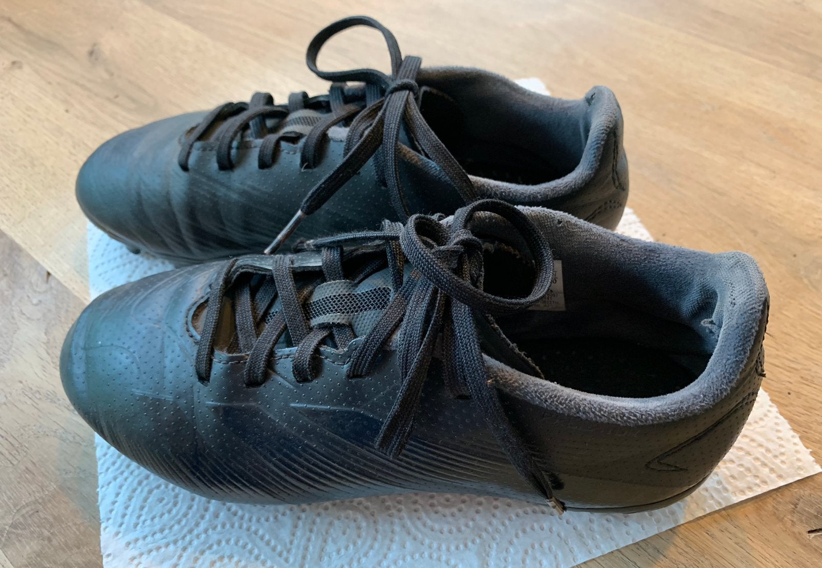 Adidas predator voetbalschoenen maat 35, Ophalen of Verzenden, Gebruikt