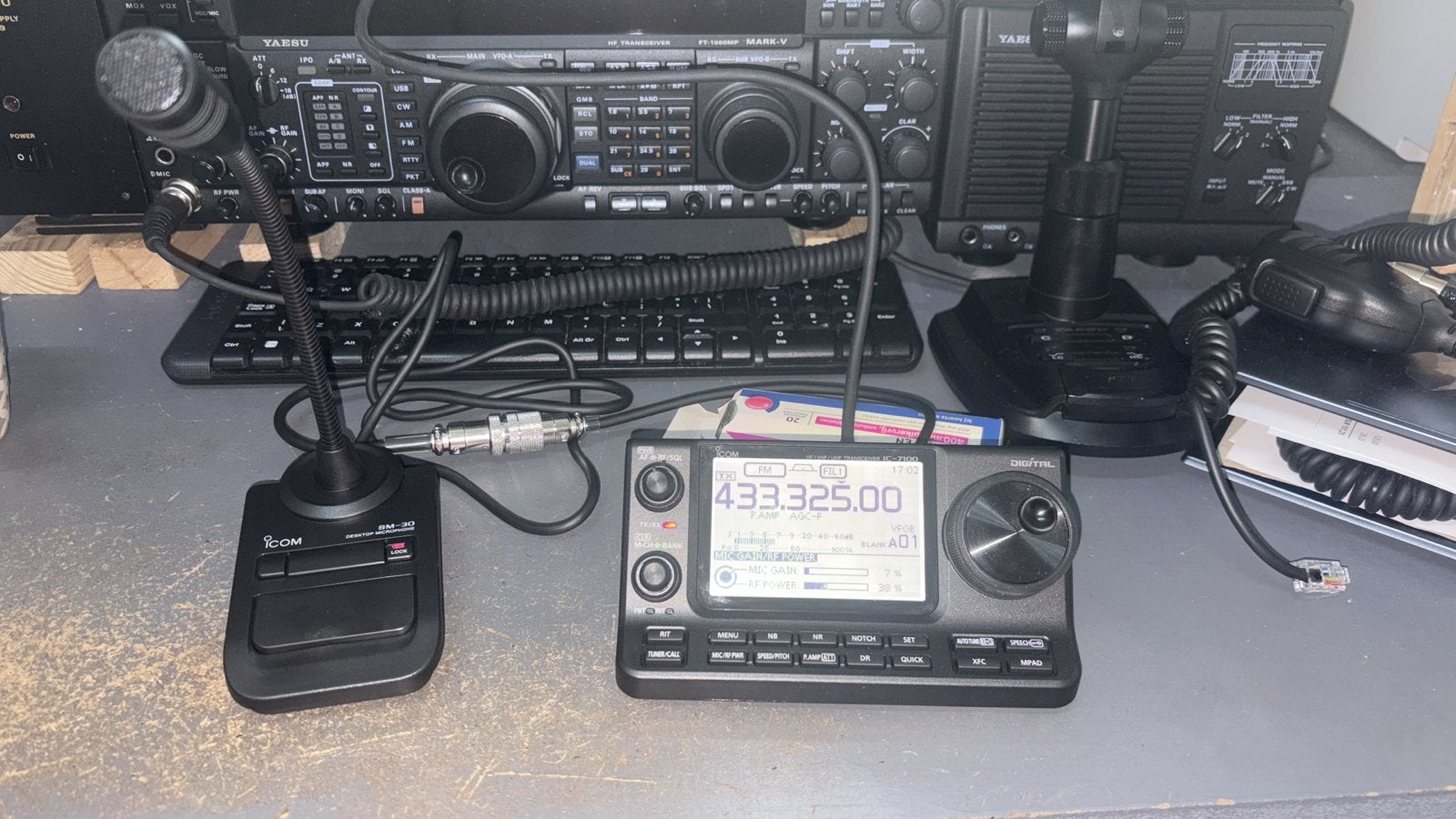 Icom IC-7100 Transceiver met SM-30 Microfoon met voet, Ophalen, Zo goed als nieuw
