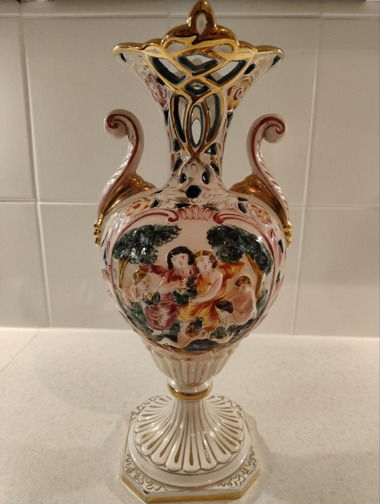 Prachtige Capodimonte vaas met klassieke scènes, Ophalen of Verzenden