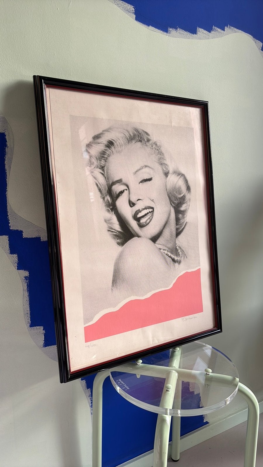 Groot en Origineel Gesigneerde Marilyn Monroe Zeefdruk, 1994, Ophalen, Zeefdruk, Achter glas