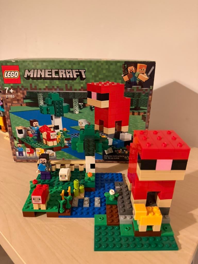 Minecraft lego 21153, Ophalen of Verzenden, Zo goed als nieuw