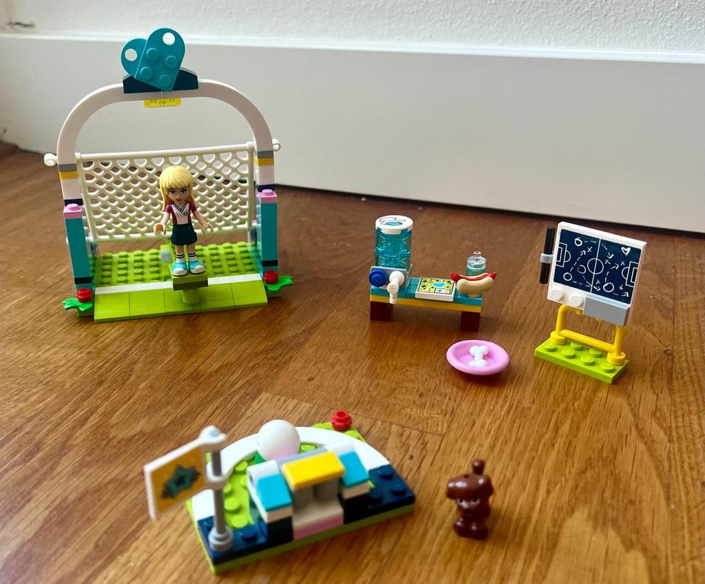 Lego Friends 41330 Stephanie's Voetbaltraining, Lego, Friends, Ophalen of Verzenden, Zo goed als nieuw