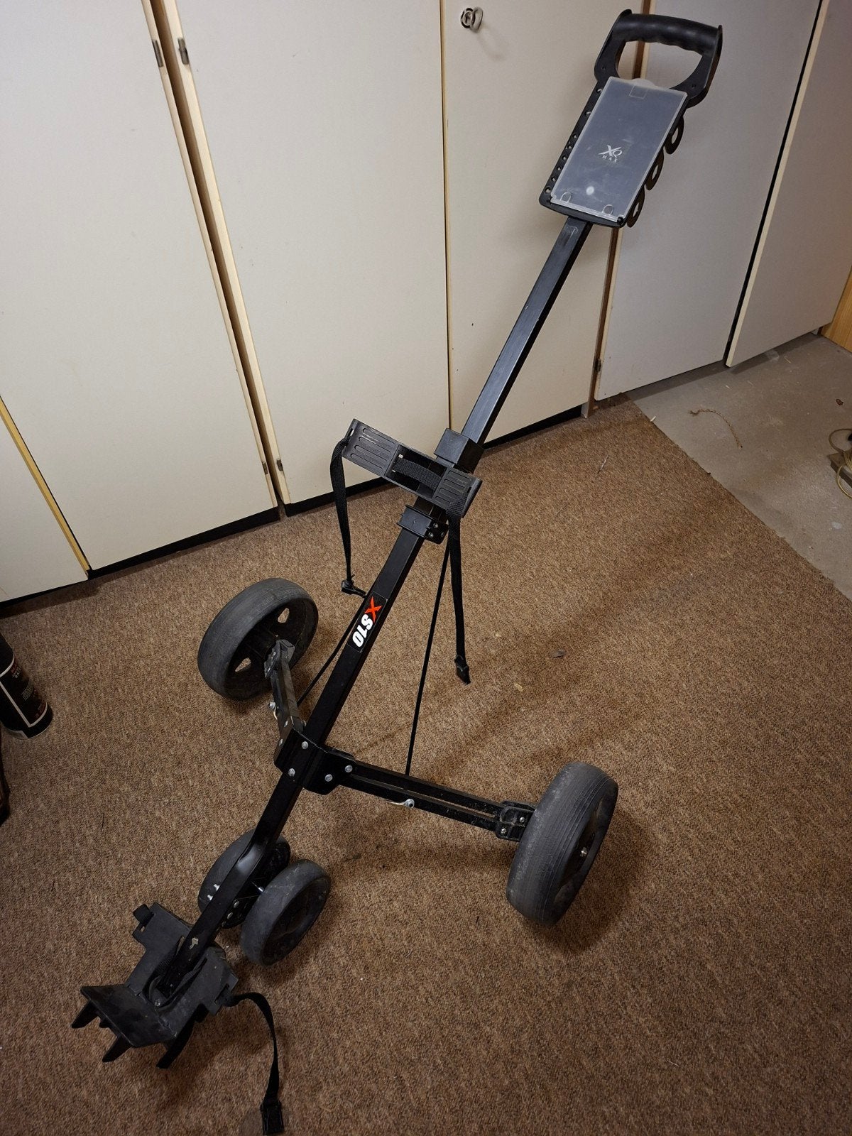 Golftrolley met 4 wielen- Gebruikt maar in goede staat, Sport en Fitness, Ophalen, Gebruikt, Golfkar, Overige merken