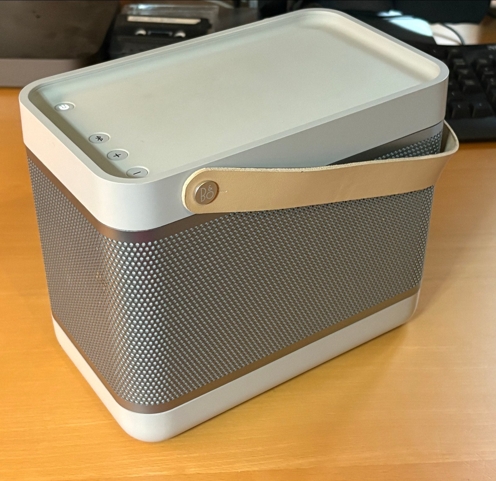 Bang & Olufsen Beolit 15 - Goede staat, nieuwe accu, Gebruikt, Ophalen of Verzenden, Draagbare speaker, Bang & Olufsen