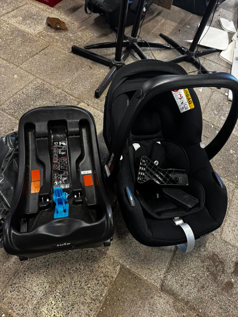 MaxiCosi met isofix, Ophalen, 15 t/m 36 kg, Zo goed als nieuw, Isofix