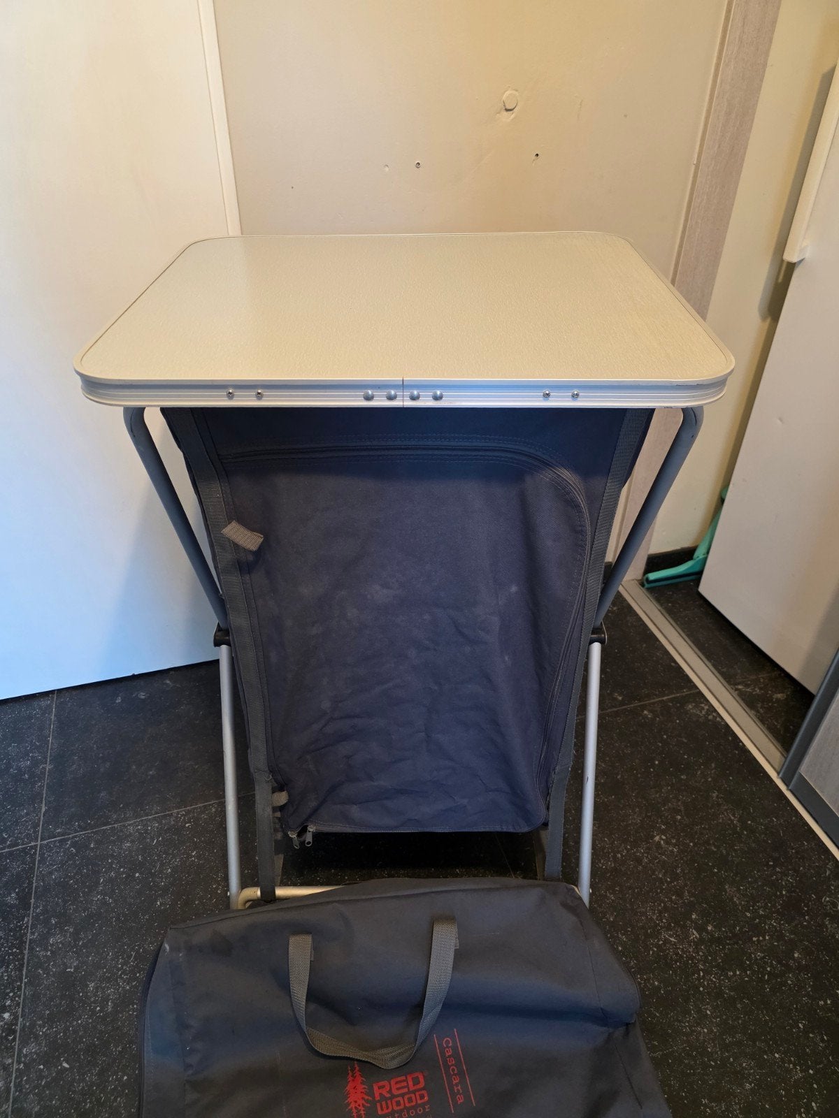 Redwood Campingkast - Makkelijk inklapbaar, Ophalen of Verzenden, Gebruikt