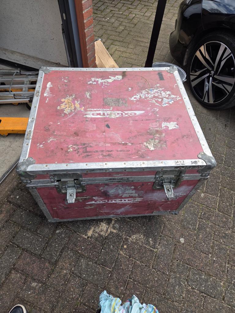 Bouwkist op wielen, Ophalen
