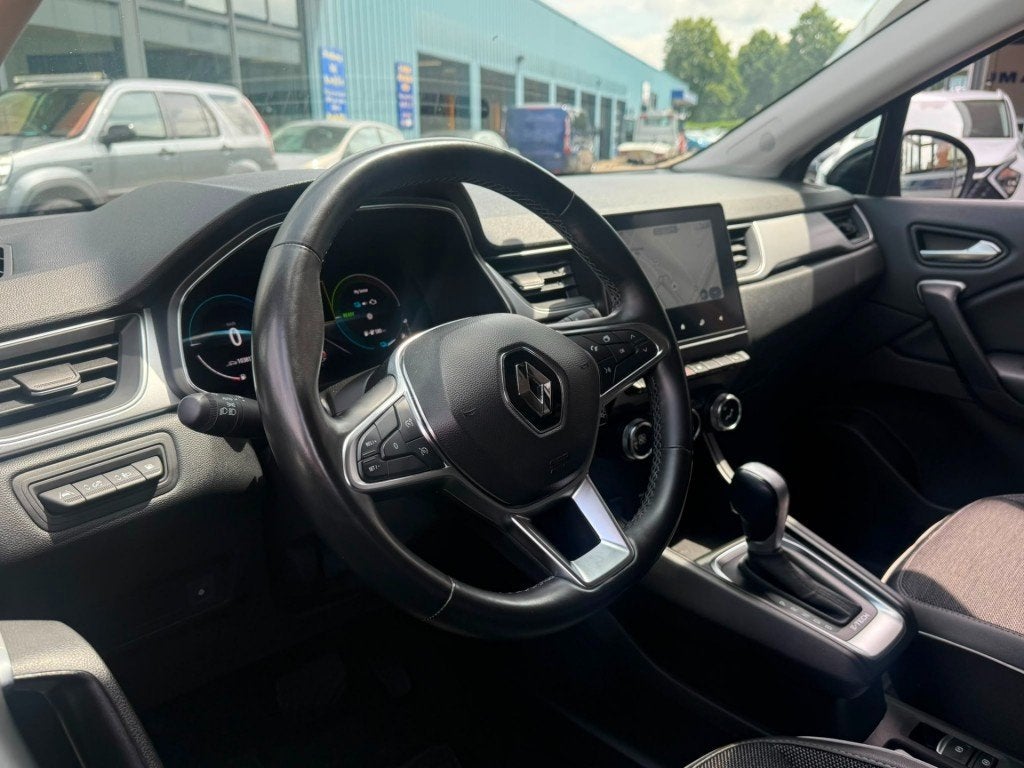 Renault CAPTUR 1.6 160 INTENS AUTOMAAT NAVI LMV PDC-CAMERA S, Automaat, 77 km/l, Gebruikt, Bedrijf