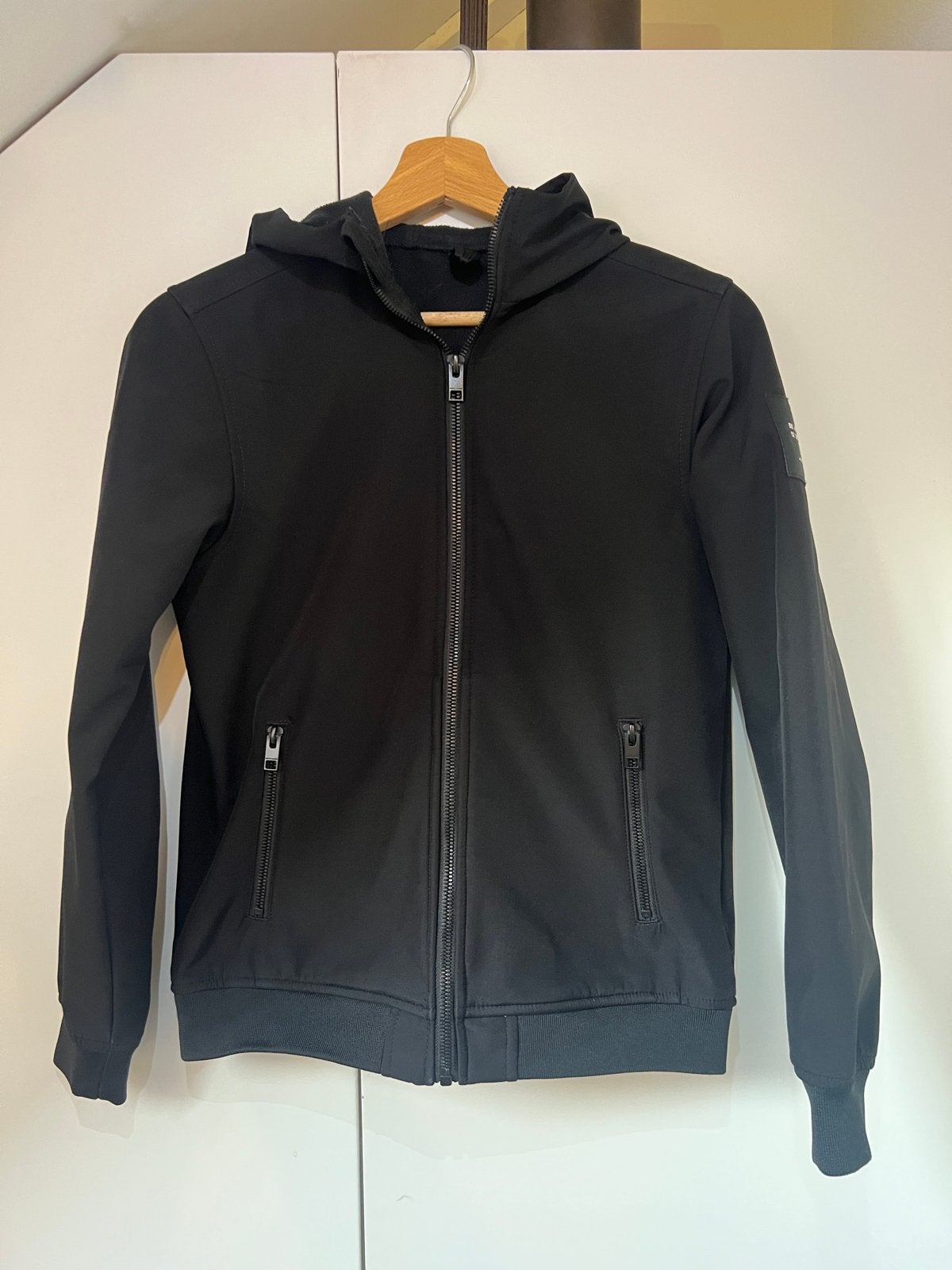 Jack & Jones Zwart Softshell Hoodie Jas, Ophalen of Verzenden, Zo goed als nieuw, Overige maten, Zwart