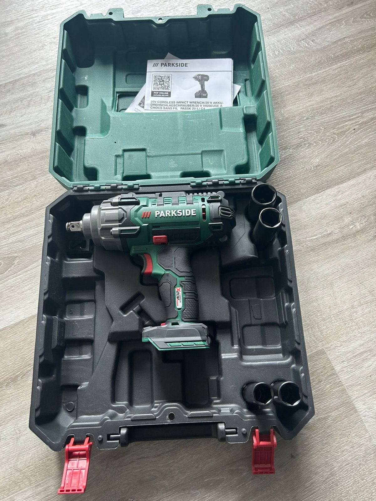 Parkside slagmoersleutel 400Nm, Doe-het-zelf en Verbouw, Ophalen, Zo goed als nieuw, Overige typen