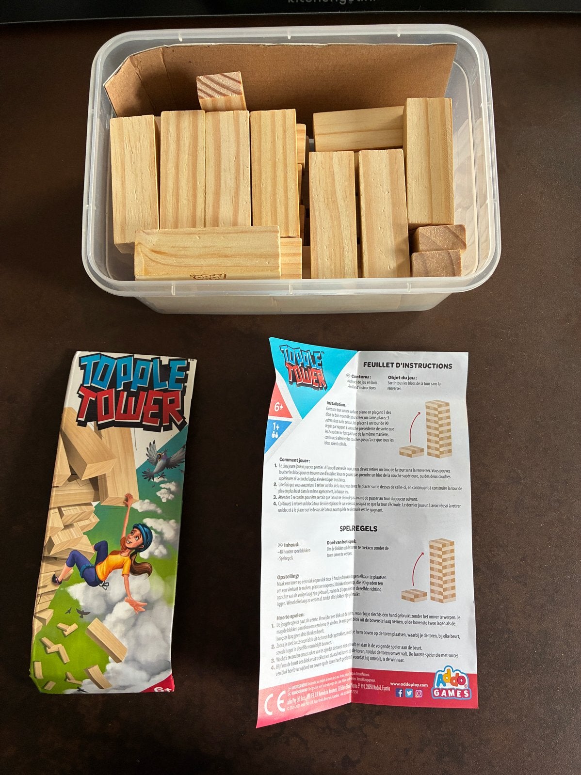 Topple Tower - Stapelspel voor het hele gezin, Een of twee spelers, Ophalen of Verzenden, Gebruikt