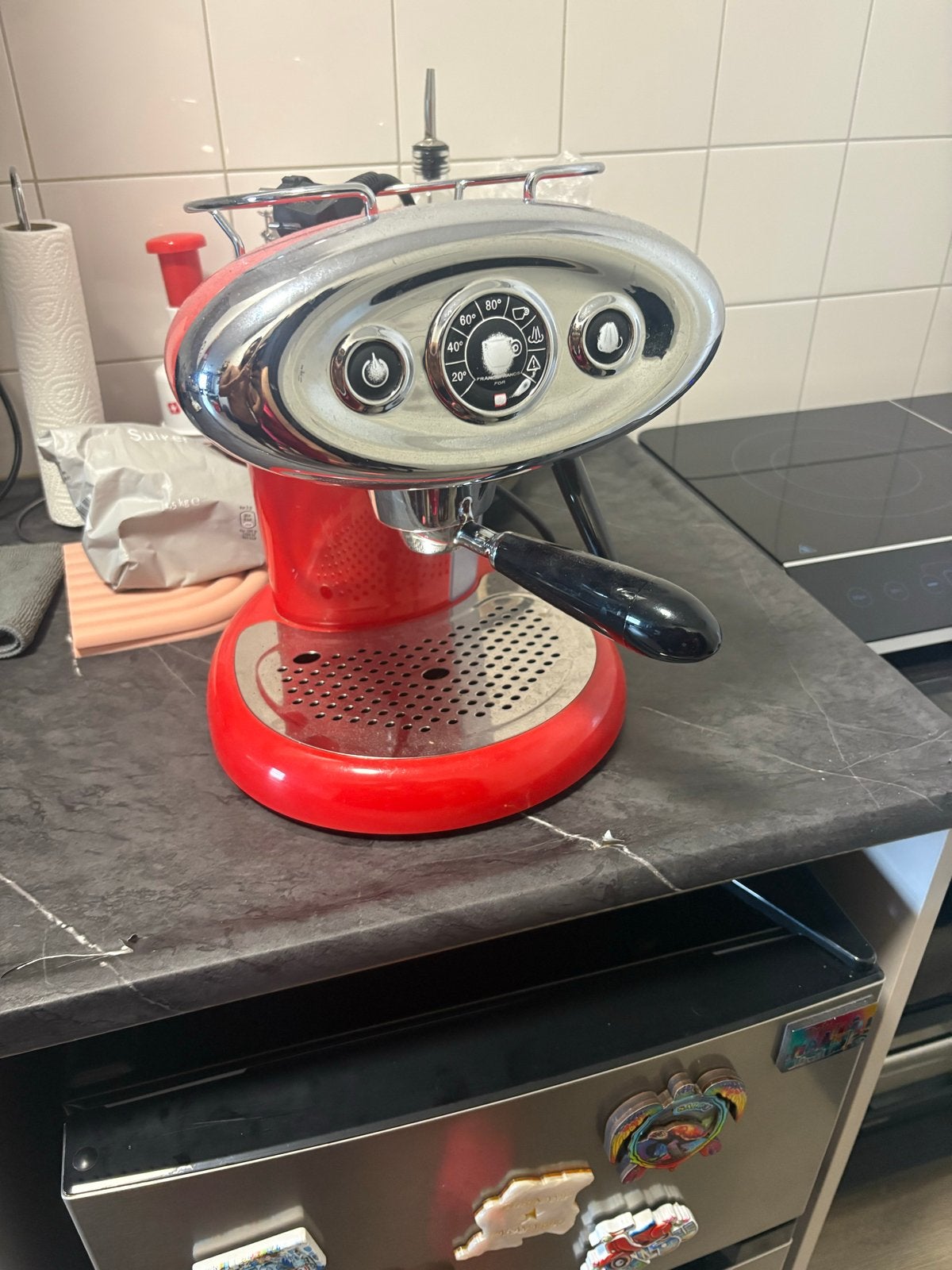 Illy francis x7.1 koffie apparaat, Afneembaar waterreservoir, Gebruikt, Espresso apparaat, Gemalen koffie