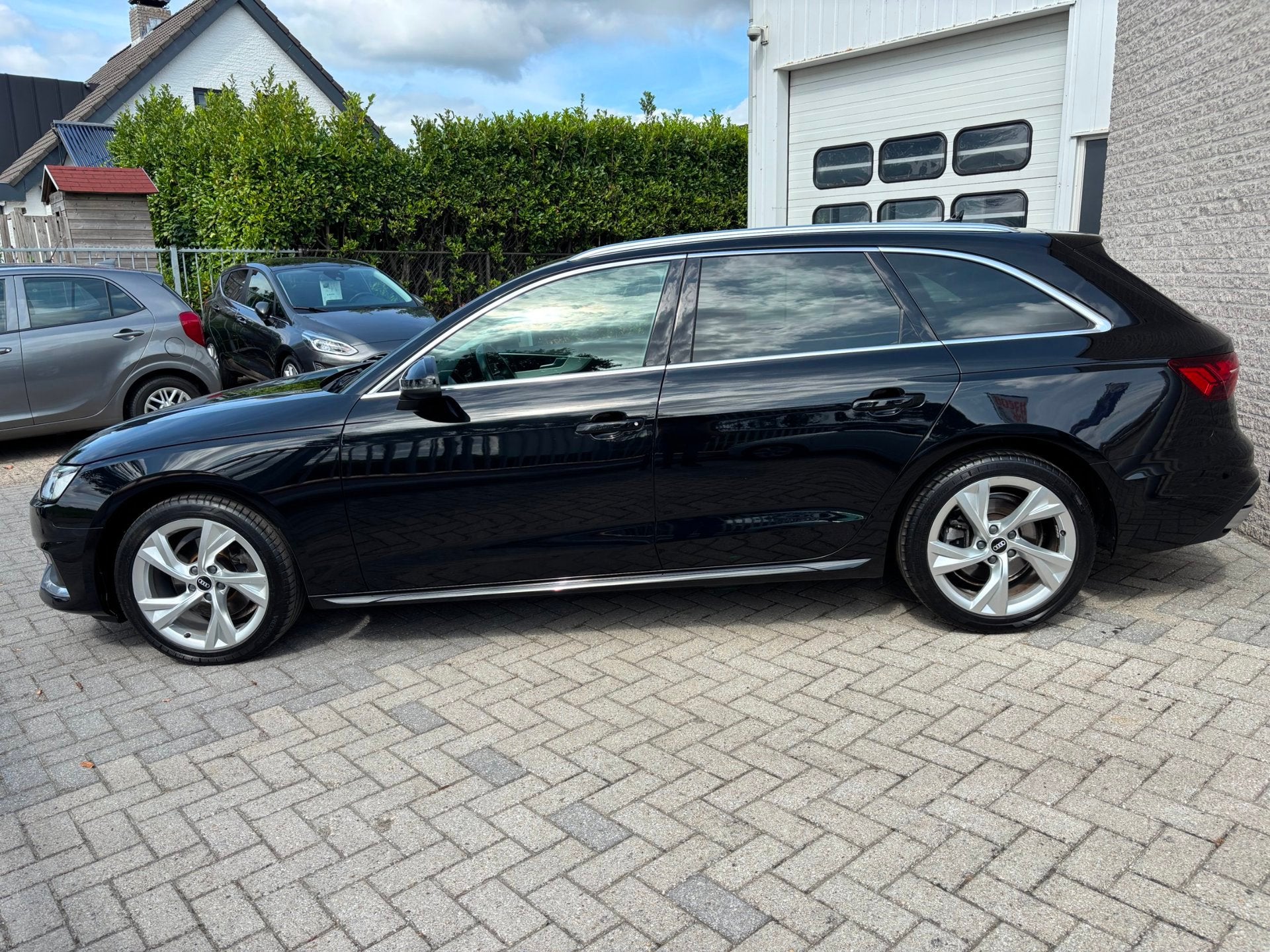 Audi A4 Avant 35 TFSI Business Edition ELEC.AKLEP/DIG COCKPI, Auto's, Stof, Gebruikt, 4 cilinders, A4