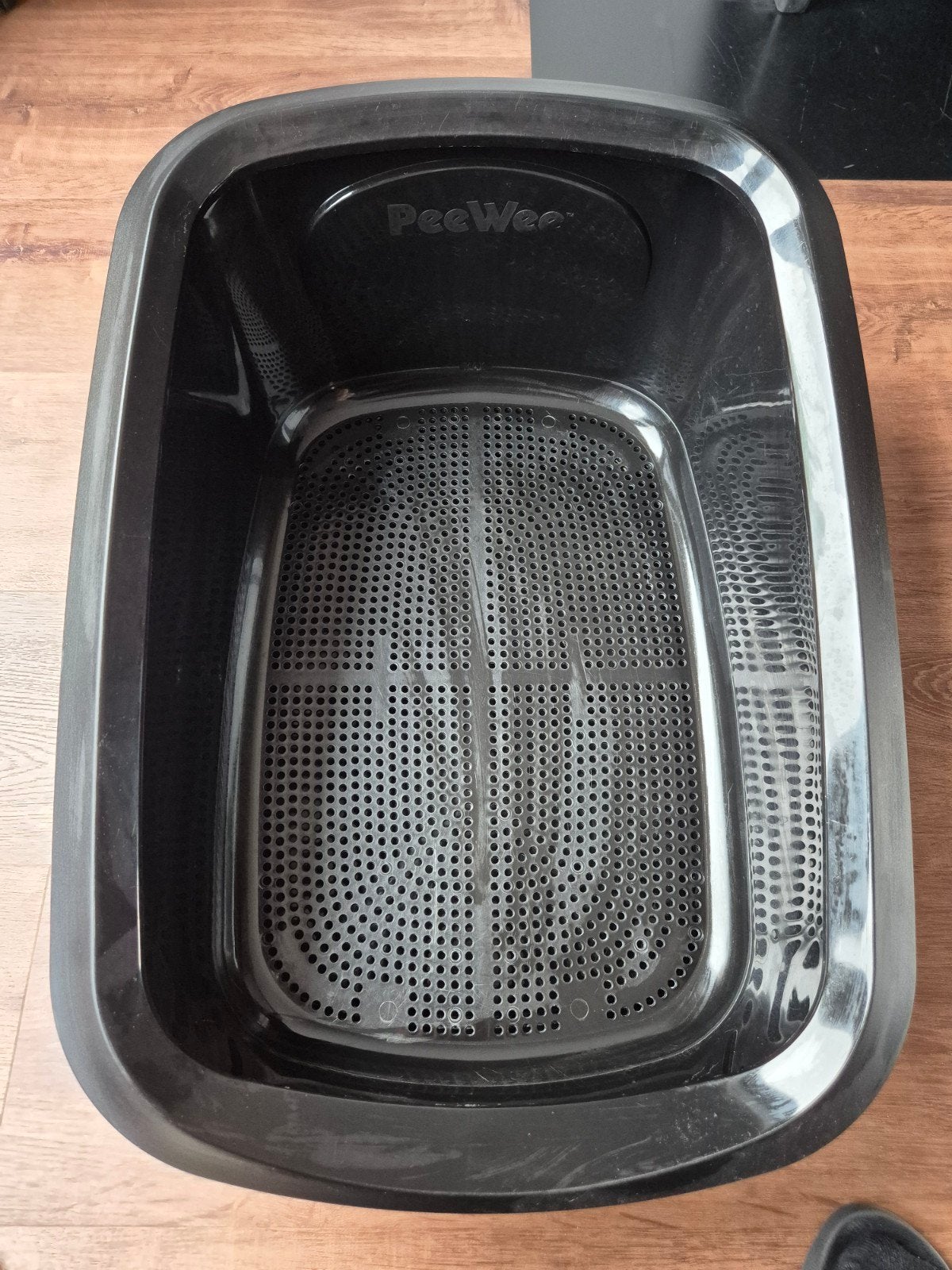 PeeWee kattenbak voor houtkorrels, Dieren en Toebehoren, Ophalen, Zo goed als nieuw, Open