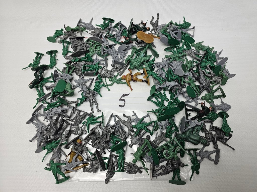 # Soldaatjes - Leger Soldaat Poppetjes zakje 5, Ophalen of Verzenden, Gebruikt