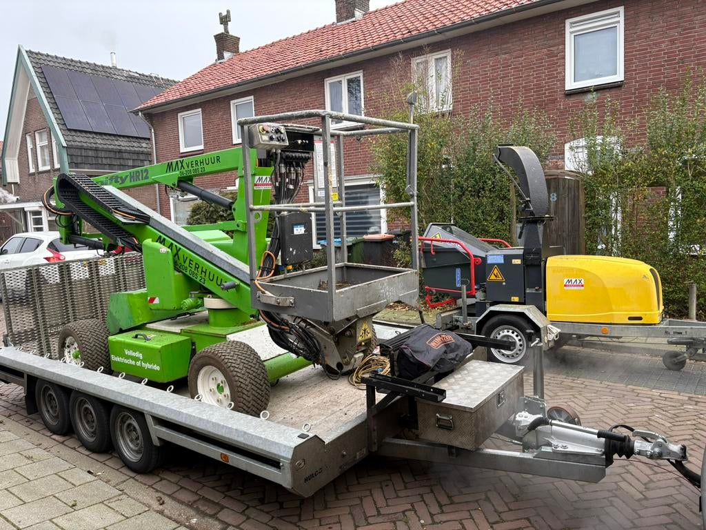 Te huur  12 meter hoogwerker, Zakelijke goederen, Machines en Bouw | Liften, Steigers en Ladders, Ophalen