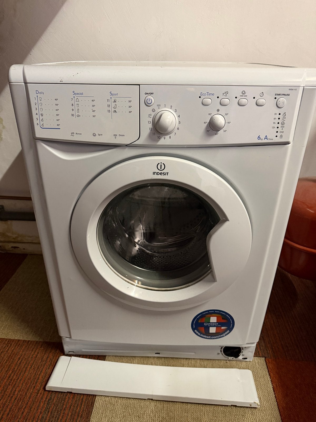 Indesit Wasmachine SNEL WEG!, Ophalen, 6 tot 8 kg, 85 tot 90 cm, Minder dan 1200 toeren