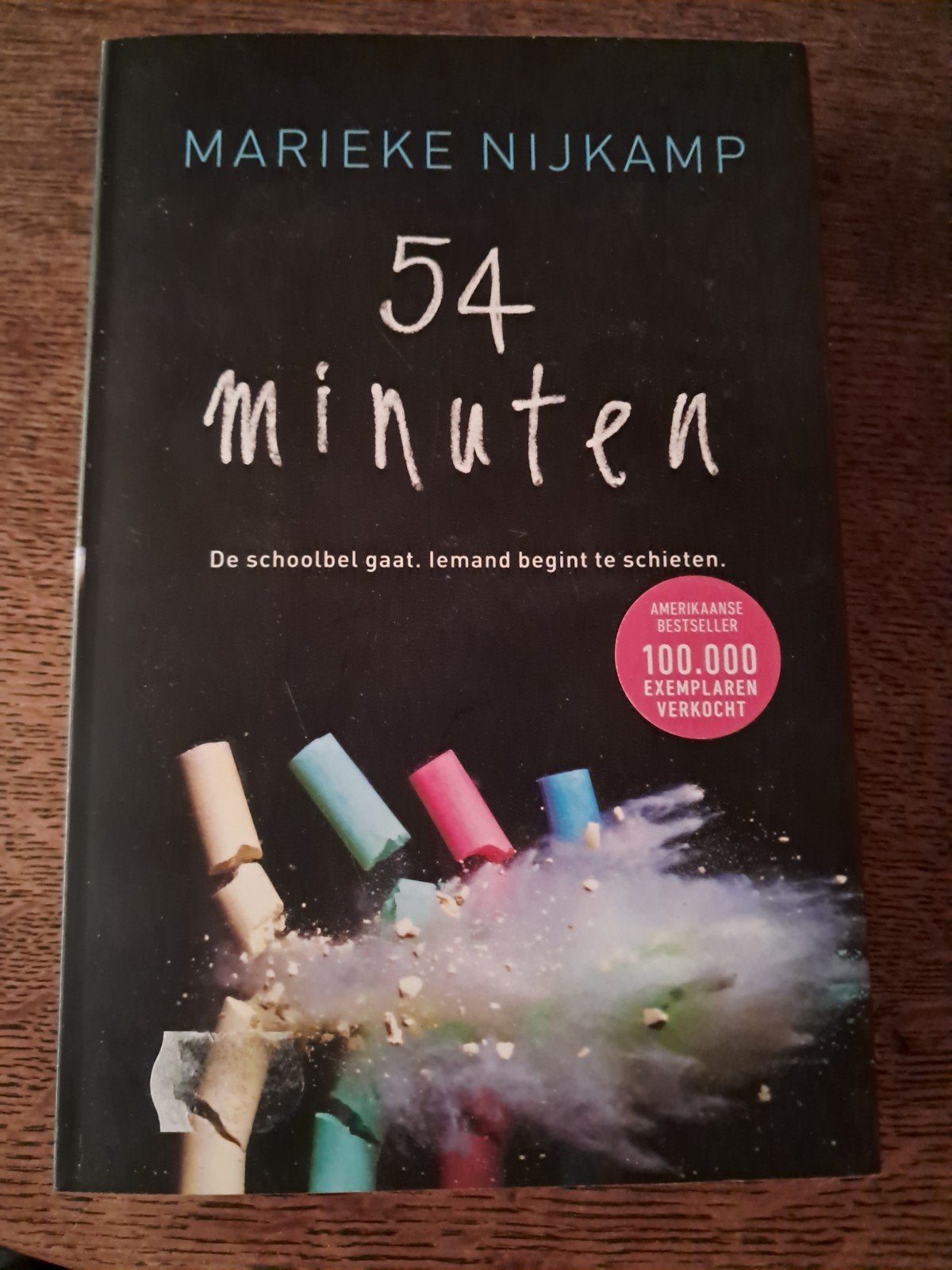 54 Minuten - Marieke Nijkamp (Young Adult Thriller), Ophalen of Verzenden, Gelezen, Marieke Nijkamp, Fictie