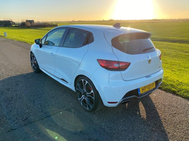 Renault Clio 1.6 R.S. Trophy 2015/navi/clima/220pk/, 1618 cc, Gebruikt, Euro 6, 4 cilinders
