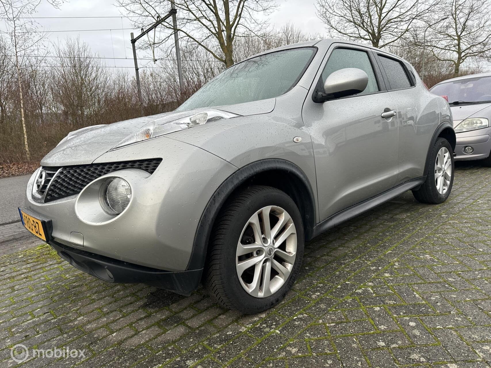 Nissan Juke 1.6 Acenta / 2013 / export / Automaat kapot, Auto's, Nissan, Euro 5, Automatische klimaatregeling, 4 cilinders, 1194 kg