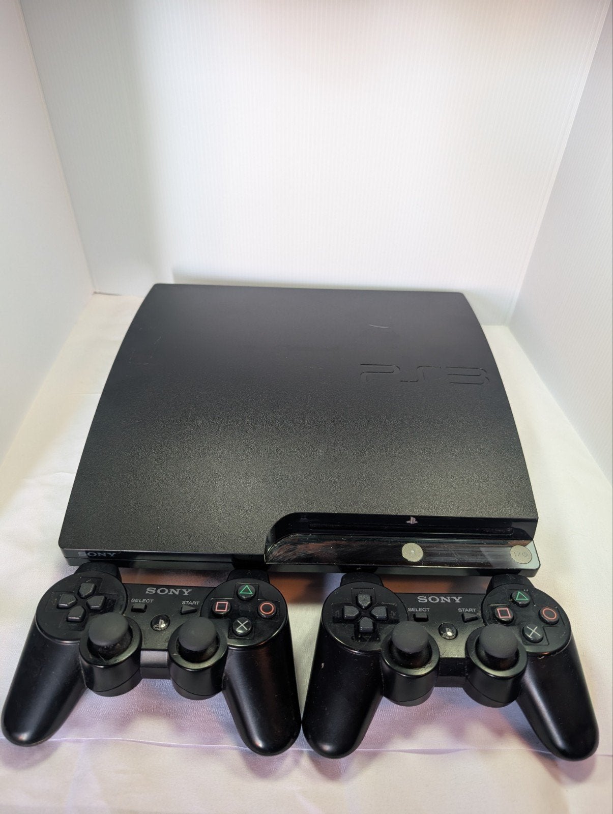 PlayStation 3 Slim 320GB met 56! spellen + meer