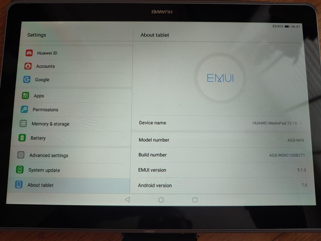 Huawei MediaPad T3 10 tablet met hoes, Ophalen of Verzenden