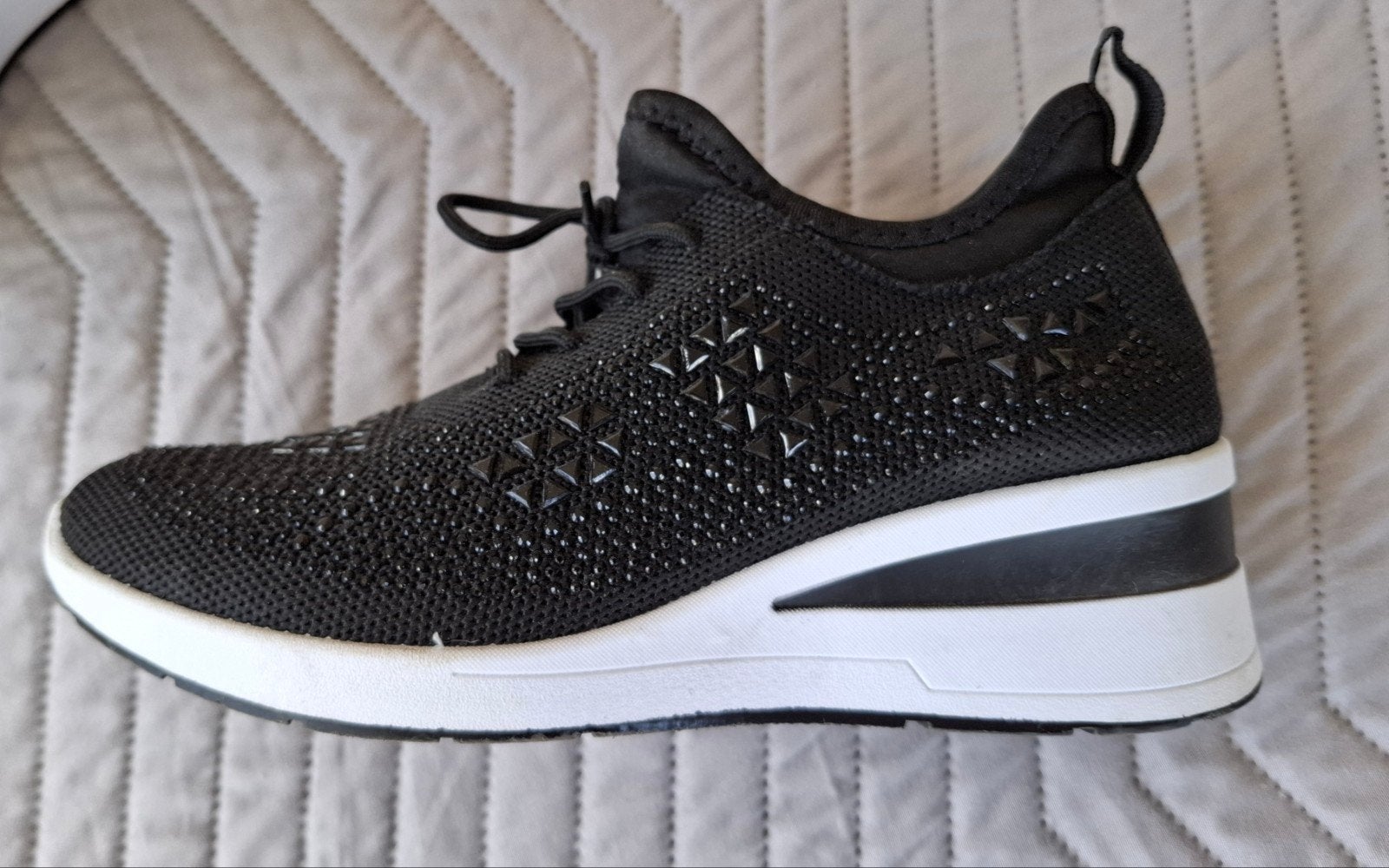 Graceland sleehak sneakers mt 39, Ophalen of Verzenden, Zo goed als nieuw, Zwart, Sneakers of Gympen