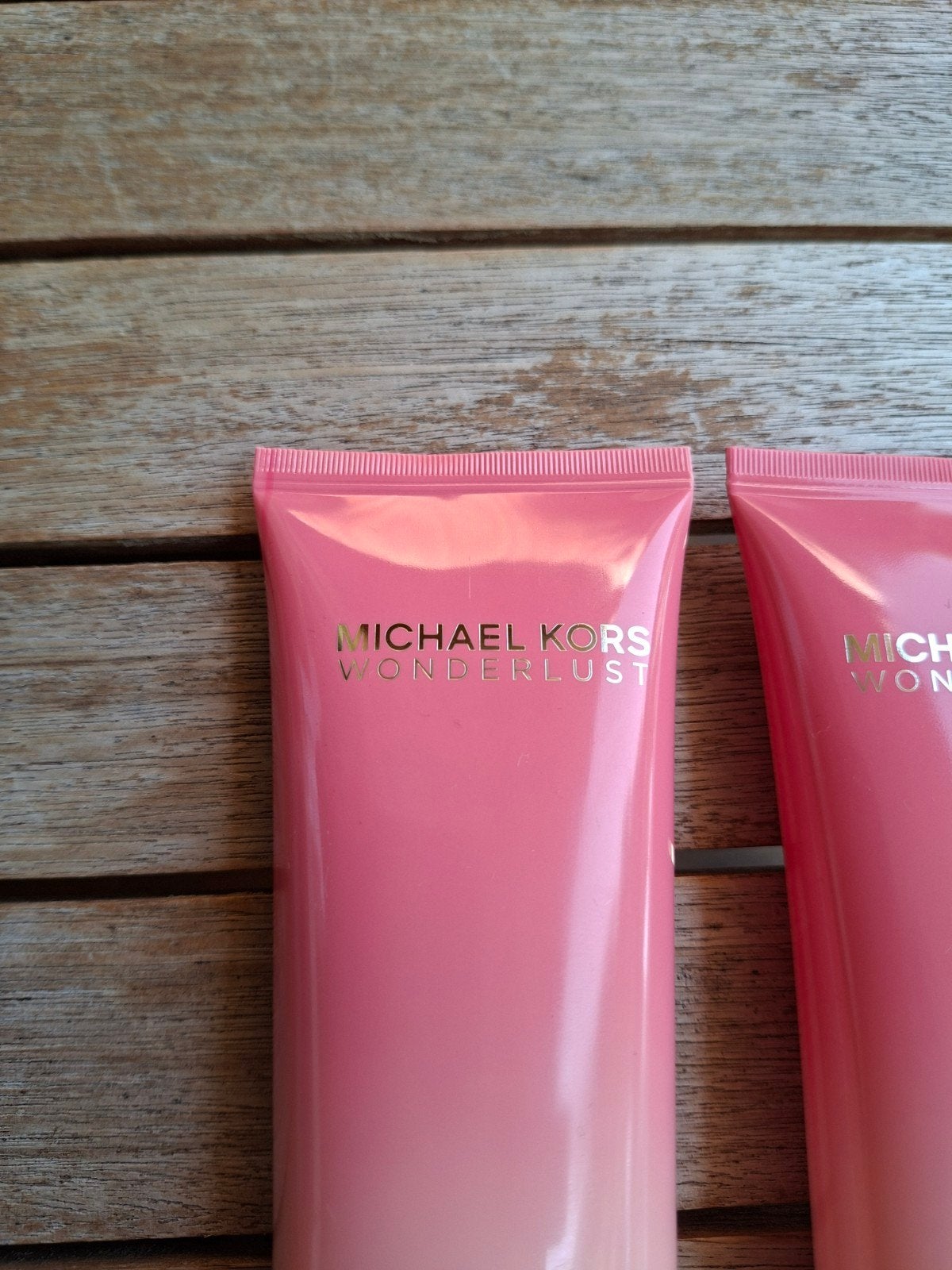 Michael Kors Wonderlust Bodylotion & Douchegel Set, Ophalen of Verzenden, Nieuw, Bodylotion, Crème of Olie