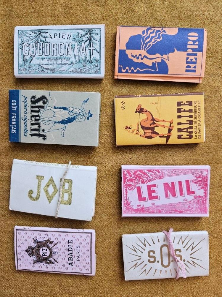 8 Pakjes vintage vloeitjes sigarettenpapier diversen, Ophalen of Verzenden, Nieuw, Overige typen