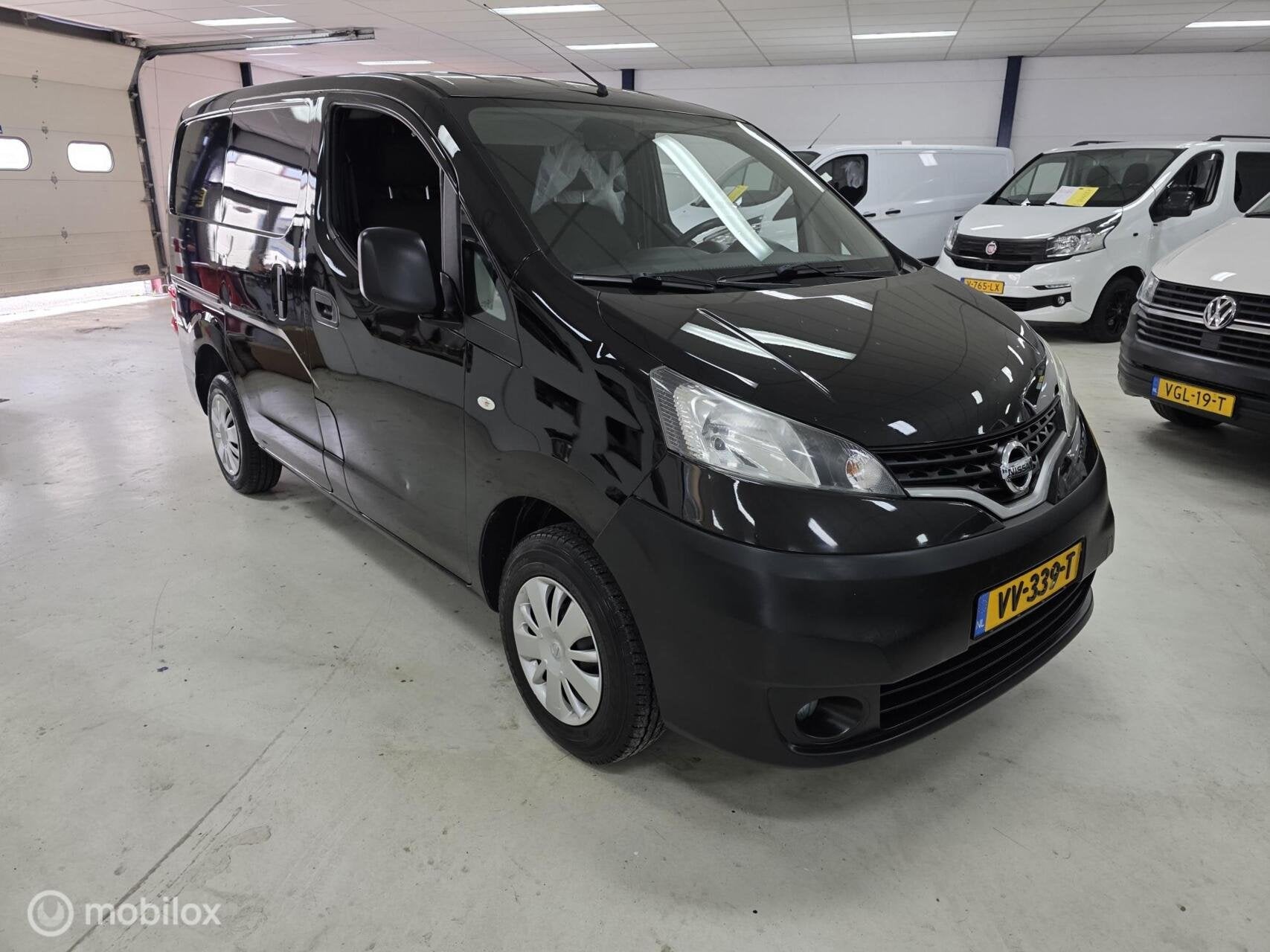 Nissan NV200 1.5 dCi Optima Airco Navigatie MARGE!, Auto's, Euro 5, Gebruikt, 4 cilinders, Zwart