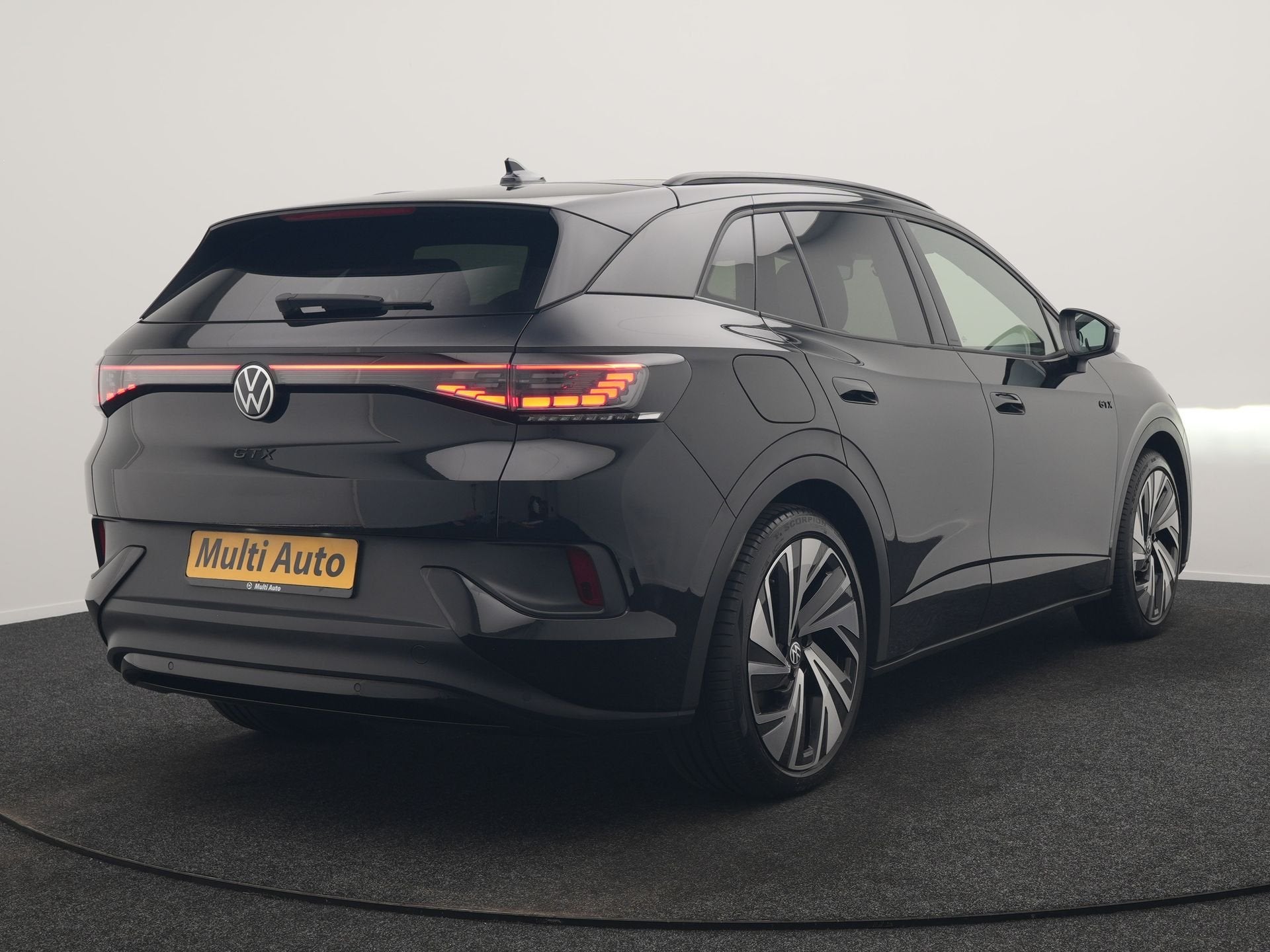 Volkswagen ID.4 GTX 4Motion 77 kWh 300pk Dealer O.H. | SOH 9, Auto's, Automaat, Dealer onderhouden, Automatische klimaatregeling