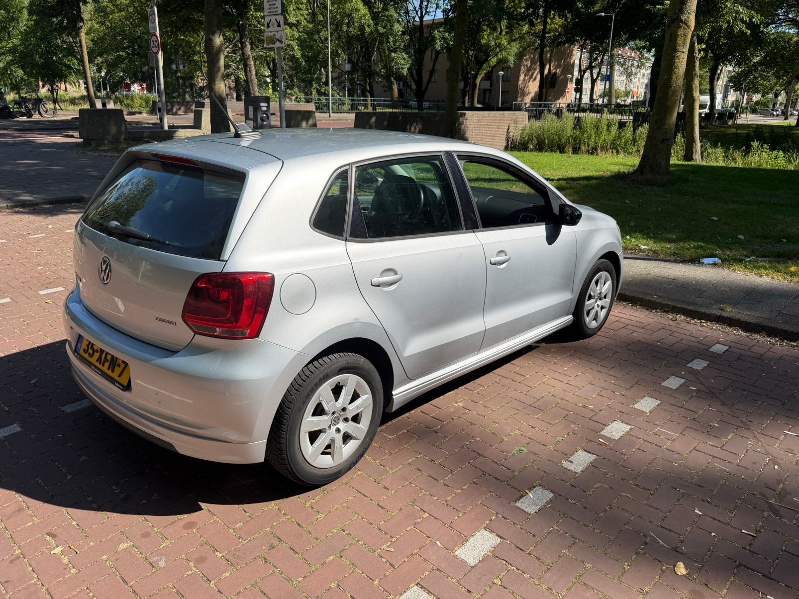 Volkswagen Polo 1.2 TDI 55KW BM 2012 Grijs, Voorwielaandrijving, 74 pk, 1199 cc, 96 €/maand
