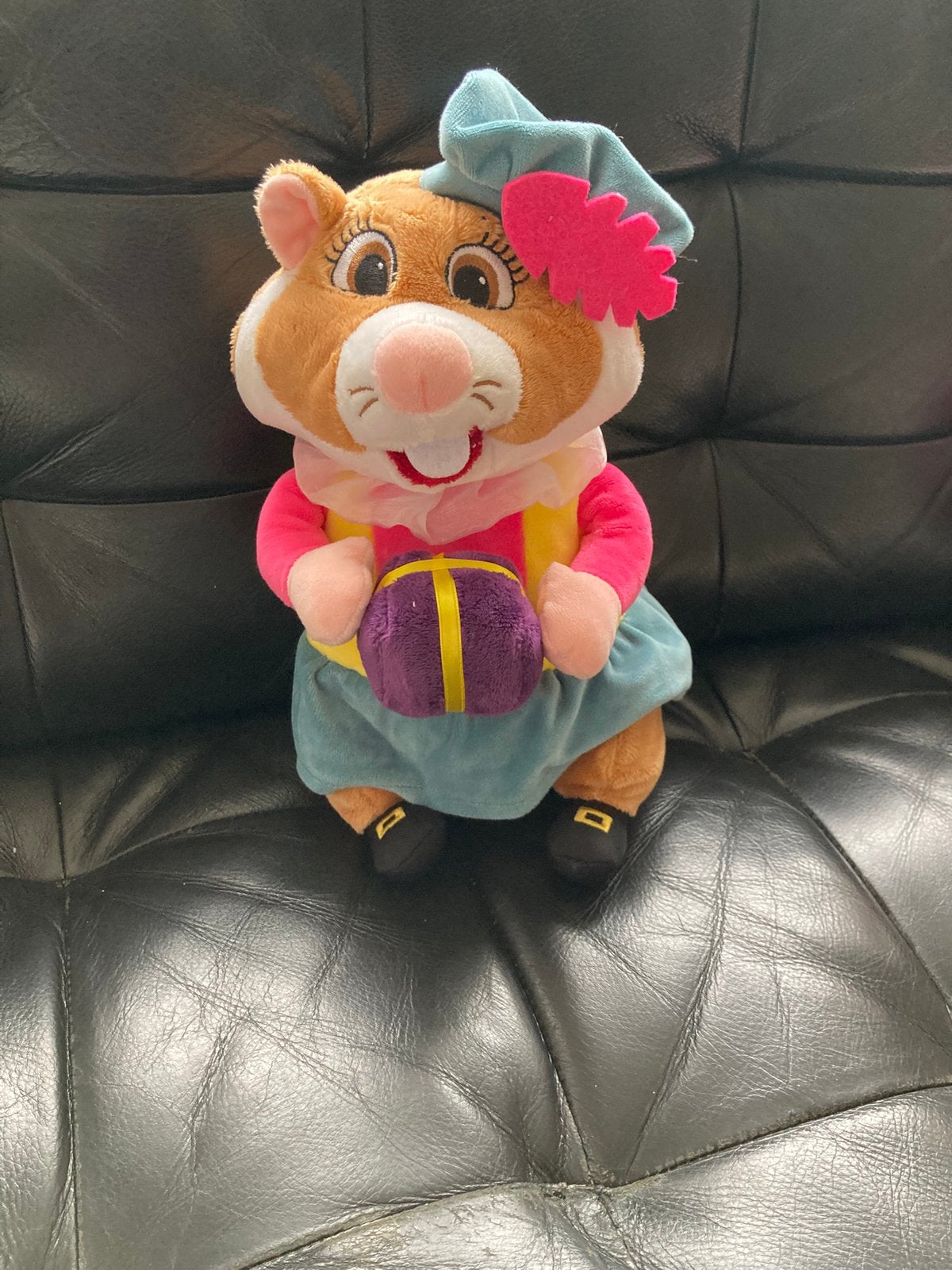 Ah hamster met cadeau, Ophalen of Verzenden, Zo goed als nieuw, Overige typen